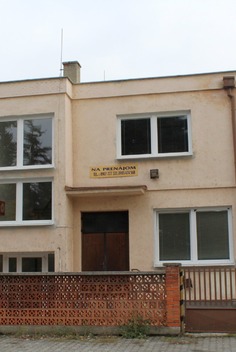 Topoľčany, Pavlovova ul.,prízemie a 1.posch.