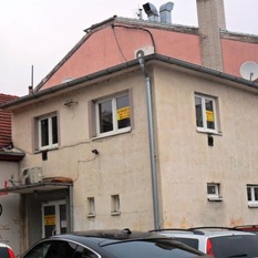Topoľčany, Škultétyho ul. prízemie